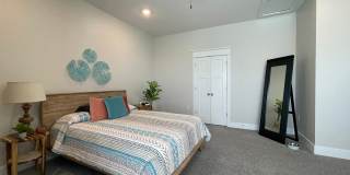 The Bungalows on the Lake - Block C Gallery 321