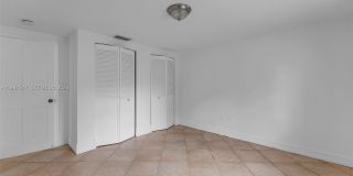 9840 SW 60th St Gallery 22