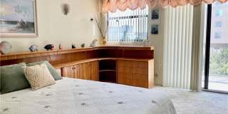 2900 NE 14th Street Causeway unit: 514 Gallery 15