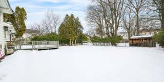 111 Charles Street Gallery 21