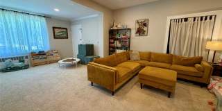 646 W Beech Street Gallery 42