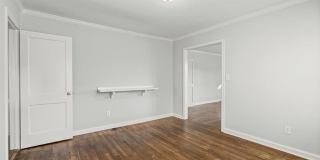 449 10th Street NW Gallery 23