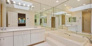 6 GOLDLEAF CT Gallery 17