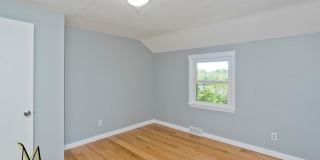 Waterfront Single Family Home for Rent! Gallery 21