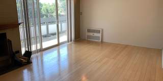 2 Bedroom 1 Bath Condo With Tons of Character and Amenities! Gallery 13