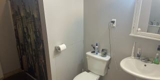 Charming 2BR Duplex in Buffalo directly on Elmwood Gallery 4