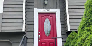 Beautifully Updated Fairwood Cul-de-Sac Home – Fresh Paint Throughout! Gallery 1