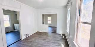 Charming 4-Bedroom Property in Prime Location Gallery 9