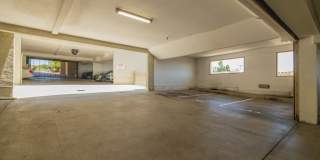 2215 Linwood St. Gallery 22