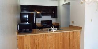 2 BEDROOM 2 BATHROOM TEMPE CONDO Gallery 1
