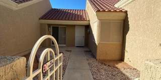 Stylish 2-Bedroom Townhouse in Sun City Summerlin with Resort-Style Amenities Gallery 14