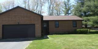 3 Bedroom 2 Bath House with 2 Car Garage Gallery 1