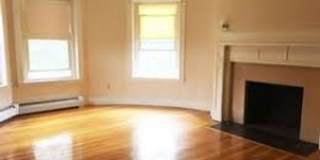 Luxury Apt in Perfect Brookline Location!  Laundry in Unit! Pro Managed Gallery 5