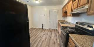 Coleman Place 3-bedroom, 2-bath Condo Gallery 5