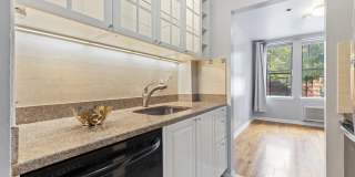 108 WALDO AVE Gallery 10