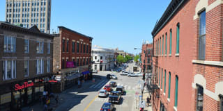 1819 Lofts Gallery 42