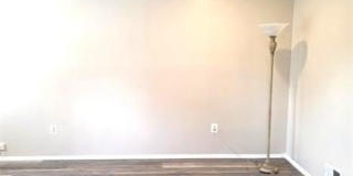 6862 Burr Street Gallery 13