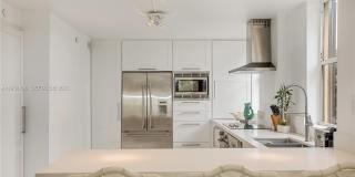 1700 S Bayshore Ln Gallery 3