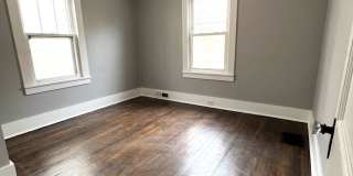 Charming 3 Bed, 1 Bath Home on a Quiet Street in Crafton Heights - Available 7/1! Gallery 10