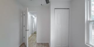 RENOVATED 4/2 in Walkable Location, Stainless Steel Appliances, & Garage/Workshop! Available NOW for $1850/month! Gallery 26