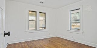 1524 Northeast 8th Street Gallery 11