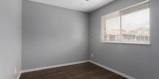 421 W 87th Pl Gallery 14
