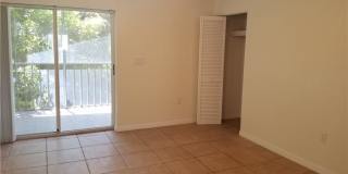 8162 Country Road Gallery 8