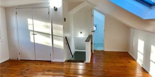 43 Mohegan Avenue Gallery 17