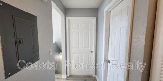 9232 Lake Chase Island Way Gallery 16