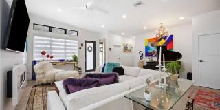 7520 N COOLIDGE AVENUE Gallery 11