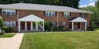 Lake View Apartment in a Peaceful Park Ridge Community Lake View Apartment in a Peaceful Park Ridge Community Gallery 1