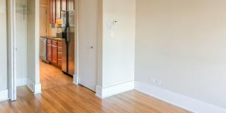 1849-51 W Cornelia / 3449-55 N Wolcott Gallery 16