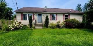 1597 Mount Cobb Road Gallery 1