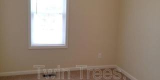 5937 King Street Gallery 1