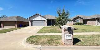 Spacious Norman Rental | 4 Bedrooms With Open Floor Plan Gallery 1