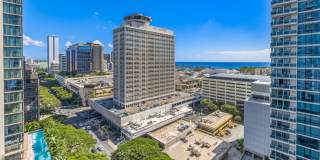 Sky Ala Moana #1701: Spacious Condo w/ Ocean Views Gallery 26