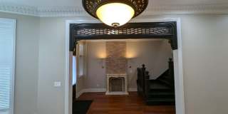 2150 W Monroe Street Gallery 16