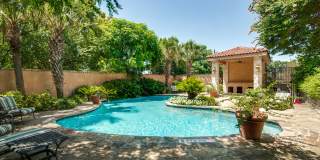 LUXURY 3-BEDROOM TOWNHOME IN ALAMO HEIGHTS Gallery 27