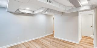 1519 STAFFORD Street N Gallery 16