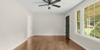 3 Bedroom 2 Bath Home For Rent Near Downtown! Gallery 5