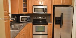 404 NW 68th Ave Gallery 1