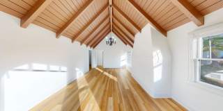 1729 Arch Street Gallery 12