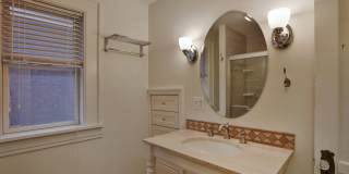 BEAUTIFUL RENOVATED HOME Gallery 10