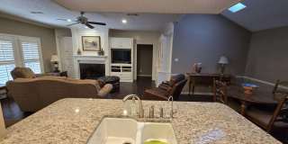 3909 77th Street Gallery 21