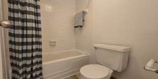 Waterford Square Gallery 22