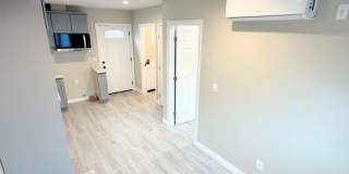 Gorgeous 1BD/1BA all appliances included. Move in ready!! Gallery 5