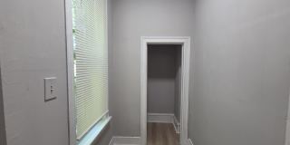 5137 MARION Street Gallery 5