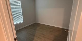 1106 NE 39th Terrace Gallery 11