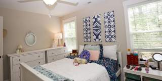 595 E L Ives Drive Gallery 59