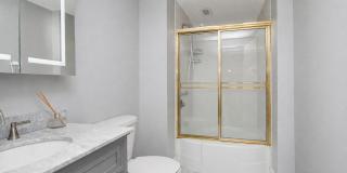 30 Woodland Street Gallery 15